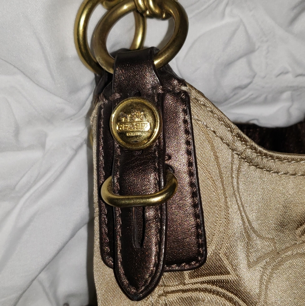EUC Coach bag - Picture 4 of 9